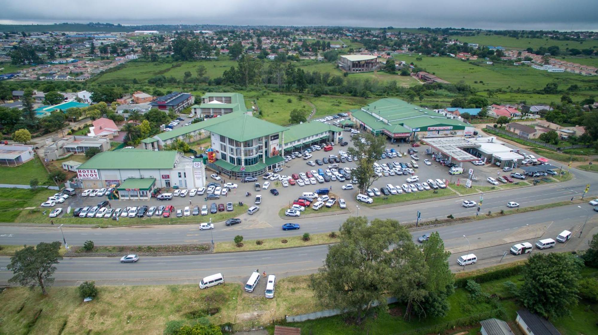 Hotel Savoy And Conference Centre อึมทาทา ภายนอก รูปภาพ
